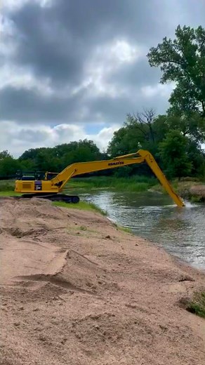 21K views · 218 reactions | Fully Serviced & Ready to Work!  Check out this 2014 Komatsu PC360 LC-10 Long, 60-foot Reach Excavator with 5800 hours selling for $250,000 (USD) on #MachineryTrader! View Here!  https://bit.ly/409y2p5 Call Grosshans Inc. Today!  (308) 583-7024 #MachineryTraderListings #ExcavatorForSale #Komatsu #KomatsuExcavator | Machinery Trader | Facebook