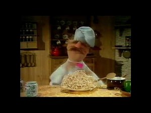 A Muppet Moment - 'Swedish Chef's Spaghetti' clip . Walt Disney Home Video - 1993 UK VHS Promo