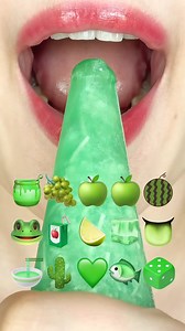 419K views · 8K reactions | ASMR (GREEN FOODS) EMOJI FOOD HONEY TANGHULU KOHAKUTO 초록색 이모지 먹방 꿀 탕후루 코하쿠토 eating sounds  | 문 Moon ASMR | Facebook
