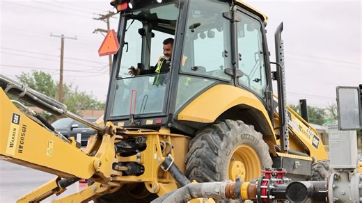 Preparing for Winter: How Odessa is Ready for Water Line Breaks With the temperatures dropping, the City of Odessa is taking proactive steps to handle the potential for water line breaks. “We’ve increased our stock of critical components like fittings, valves, dressers, and various types of pipe,” explained Alex Rowlett, Interim Director of Utilities. The City of Odessa’s Utilities Department has been hard at work, strategically preparing for the challenges colder weather can bring. If you see s