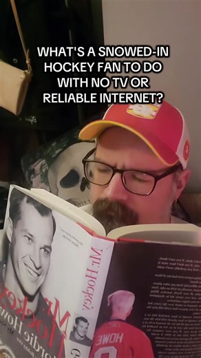 I can read but it's so wild to go from Olympic highs to suddenly dusting off the DVD player to watch an old scratched disc of Stargate SG-1 #blizzard #hockey #icehockey #nhl #pwhl