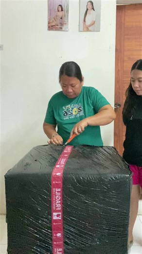Unboxing the TCL Automatic Washing Machine with Mom