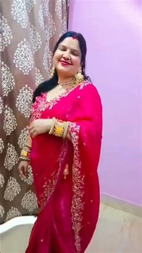 Jhumkas and Saree: A match made in heaven✨💖🧿#youtubeshorts #youtube #shorts #trending #views #trend