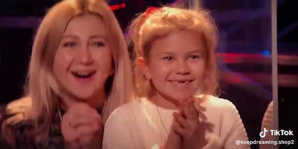 Emily Sings 'Into the Unknown' by Idina Menzel & AURORA | The Voice Germany