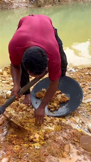 #finding for gold#panning for gold