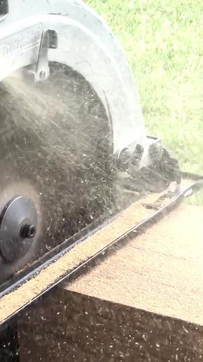 #foryourpage @contractorcarson #reclaimedlumber #home #design #decorator #lsu #springbreak #contractortrainee #carpenter #sawcut #circularsaw #fyp