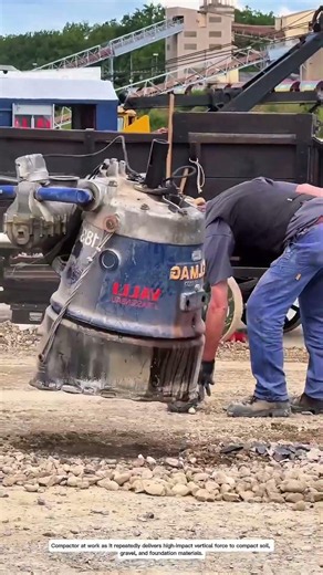 Insane Vintage Delmag Jumping Jack Compactor in Action! 🚧