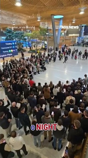 WATCH: Christmas carolers at airport sing praise of Jesus in faith-filled sendoff #shorts #christmas