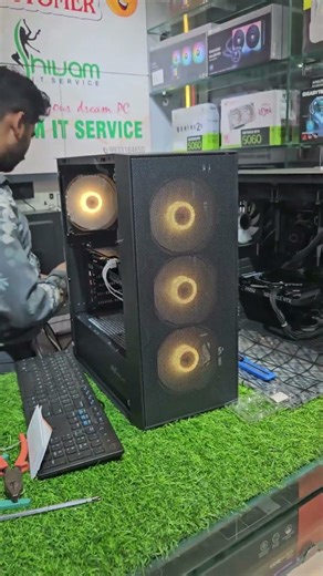 Mid Range Gaming PC With RX 7600 GPU | #rx7600