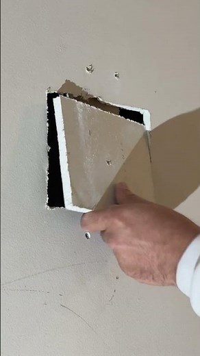 How to Repair a Hole in a Gyprock Wall Like a Pro