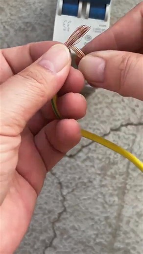 5.3K views · 16 reactions | Electrician s technical Tools Repair Tools HighPerfomance . #electrician #handmade #fbreelsfypシviralシ | Daniel E. Landis | Facebook