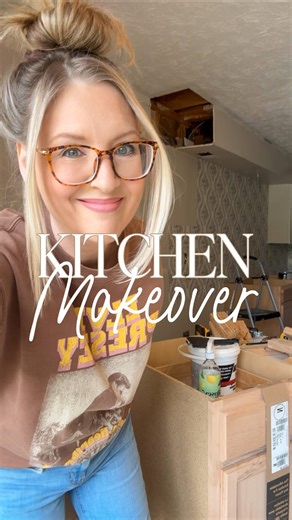 We started renovating our kitchen earlier this month and we’re having SO much fun getting back to our low dough/high smile DIY makeover roots! 💃🏼🕺🏻 We’re going #CountryLiving meets #GardenCharm and we are LOVING the way it’s coming together! ✨ If you’ve been following along, you already know about the #ThinscapeCountertop , #FacebookMarketplaceFinds , #ArchedBacksplash, and #ClassicGrayBenjaminMoore adventures, but we’ve still got LOTS of BIG (inexpensive) plans (including a sneaky/stylish s