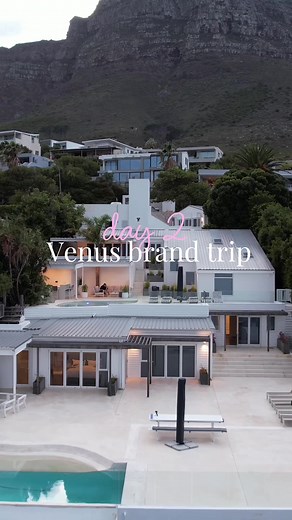 Gillette Venus Self-Care Routine