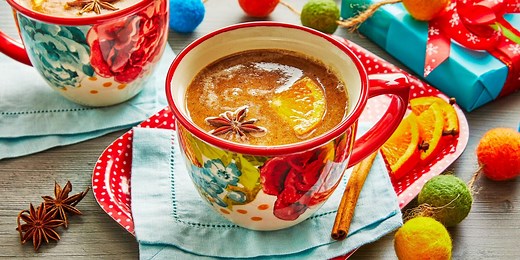 These Hot Drinks Are the Best Way to Warm Up from the Cold