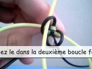 Réaliser un scoubidou à 4 fils rond