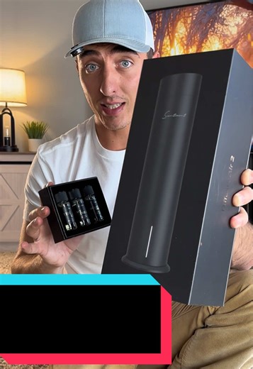 Diffuser Air 2 Luxury Hotel-Inspired Scents fills your space with an elevated, luxury-caliber fragrance experience that evokes the ambiance of a five-star retreat. Its advanced cold-air diffusion technology preserves the integrity of rich, evocative scent notes—whether crisp citrus, warm amber, or delicate floral accords—allowing them to linger beautifully and evenly throughout rooms up to 1,000 sq ft without heat, water, or residue. The carefully curated, hotel-inspired fragrance oils transform