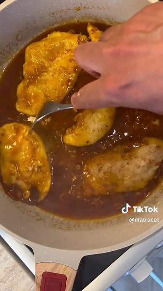 Söta och heta kycklingrecept med sriracha-honung