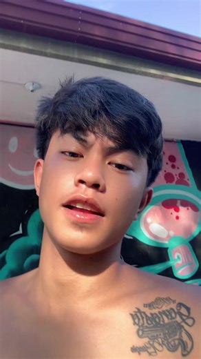 #unoclicka second acc @Uno