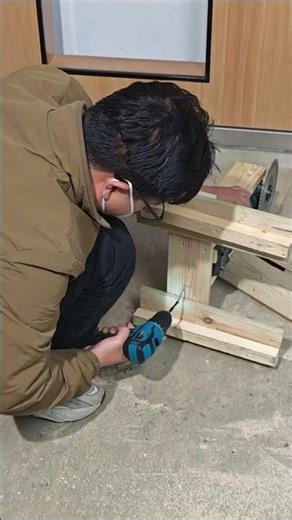 How to make the table saw with the JOVANT ANGLE GRINDER angle grinder by yourself! www.jovant.com