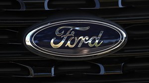 Fire risk forces recall of 874,000 Ford F-Series pickup trucks