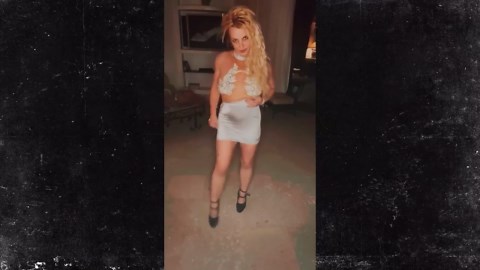 Britney Spears Getting Down in Mexico, Shares Fresh Batch of Dance Clips