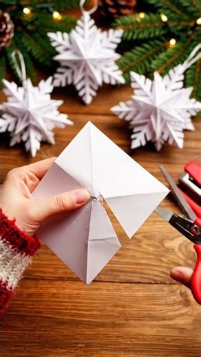 Diy 3D Paper Hand Art #handmade #diy #3d #handskill #paper 18