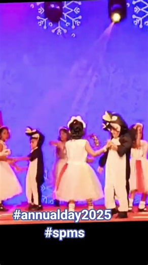 #spms #prettylittlebaby #penguins #annualday