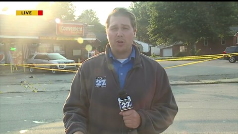 Police investigating shooting with multiple victims at Warren convenience store
