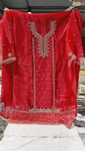 STYLISH PAKISTANI DRESS MATERIAL TRENDING FASHIONABLE