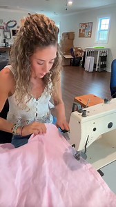 675K views · 16K reactions | How I prep and lay out the cotton fabric I use on all of my quilts  Hobby Lobby Kona Cotton #quilting #sewing #memoryquilt #quiltingfabric | Lala Sewz | Facebook