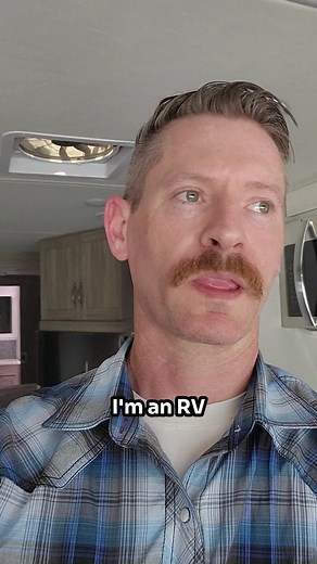 30 second review of a Winnebago Adventurer 35F Class A