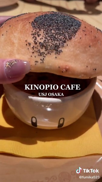 キノピオカフェ: ユニバーサルスタジオジャパンの魅力的なメニューをおすすめ
