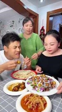 Mom finally took action against her son who loves to eat alone today.