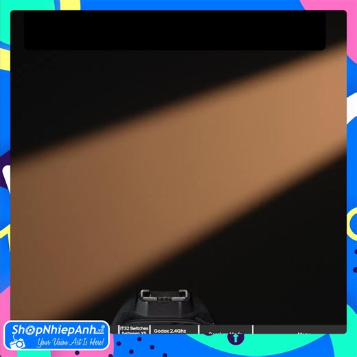 Kim Huê on Instagram: "*** Godox IT32 Siêu Nhẹ, Siêu Mạnh Mẽ, Giúp Cân Bằng Ánh Sáng Hoàn Hảo Cho Bức ảnh Của Bạn. 🧧 FLASH GODOX IT32 KÈM TRIGGER X5F FOR FUJIFILM ⭐⭐⭐ Chỉ có: 2.600.000 - BH 12 tháng ----------------🆕🆕🆕 ✅ Tính năng: Hỗ trợ TTL (đo sáng tự động qua ống kính), HSS (đồng bộ tốc độ cao lên đến 1/8000s), điều khiển không dây từ xa qua tần số 2.4GHz, đầu flash có thể xoay ngang 270° và dọc 90°, pin sạc tích hợp qua cổng USB-C, màn hình LCD, thiết kế module với trigger có thể tháo r