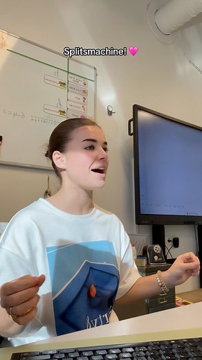 Een roze splitsmachine, dat is toch echt he-le-maal het einde 😍 #groep3 #juf #teacher #basisschool #teacherlife #3d #3Dprint | Yaelle Maessen