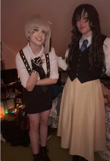 I literally only wear heels and skirts for cosplay lmao Atsushi ~ me Dazai ~ @Chase 🔎 #bsd #bsdcosplay #atsushicosplay #dazaicosplay #dazatsu