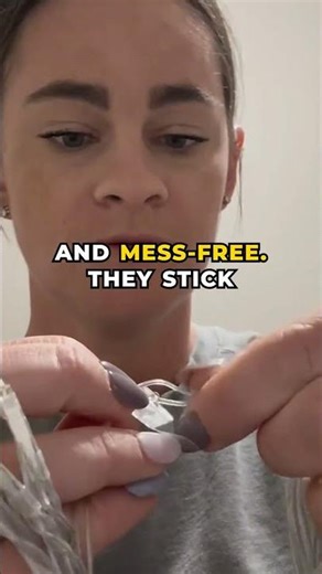 Amazon Home Finds - Damage Free Light Clips That Make Decorating Easy ✨