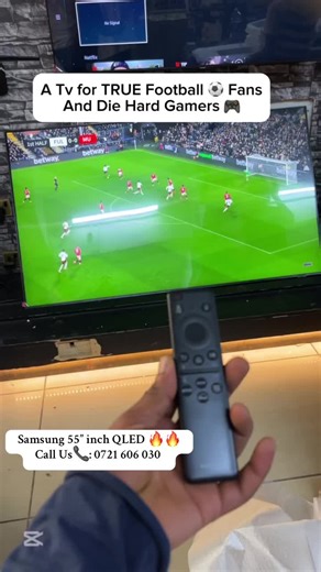 Samsung 55 Inch QLED TV for Gaming and Football