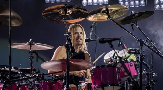 Watch Taylor Hawkins give a drumming masterclass