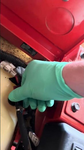 Part2-Fuel leak repair. Kubota Z125S. #kubota #fueltank #mower #smallengine #repair #lawnmower