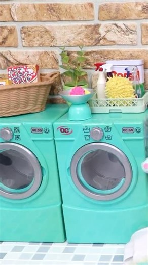 Laundry day: Doll's Washing Machine