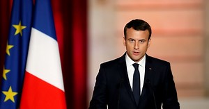 Emmanuel Macron, officiellement le plus jeune président de l'histoire de France