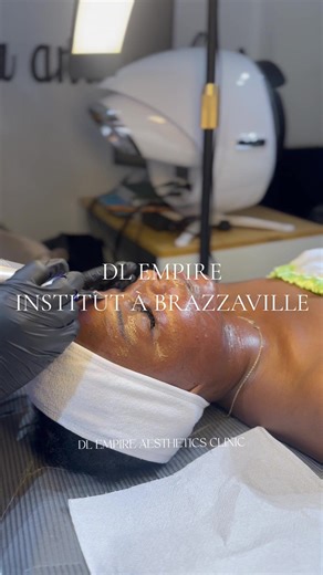 Si c’était facile, tout le monde réussirait. Continue. Tu es plus proche du succès que tu ne le penses. ✨ Ici nous avions fait un soin de visage profond HYDRA SKIN. ✨ Le soin HYDRASKIN est un soin très profond et ultra-complet, plus avancé que nos autres soins. Il combine une Hydrafacial 12 en 1, le dermaplaning et un peeling enzymatique adapté au type de peau. Ce soin permet de nettoyer intensément, exfolier en profondeur, désincruster les pores, éliminer les cellules mortes et le duvet, tout e