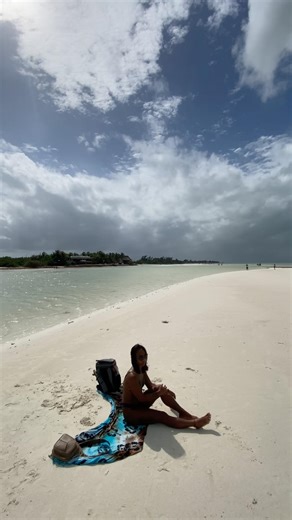 Picnic in paradise: Holbox 🇲🇽 #holbox #beach #vacation