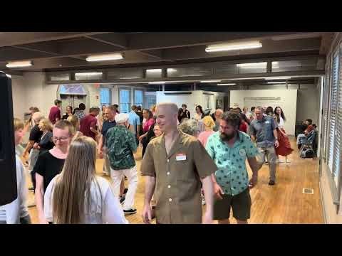 Broken Sixpence contra dance by Don Armstrong – with walkthrough