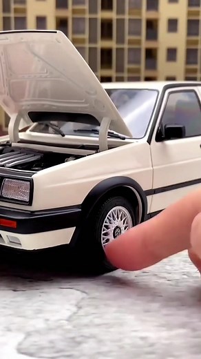Unboxing a Volkswagen Model Car: Step-by-Step Assembly