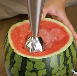 378K views · 1.5K reactions | How to make a watermelon lemonade!  | 5-Minute Crafts | Facebook