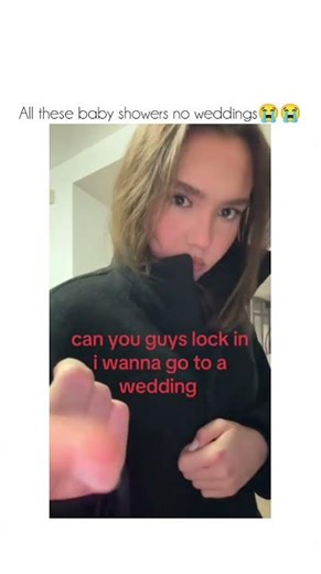 Redeem ya Shėĩn gift card using the link in my bio