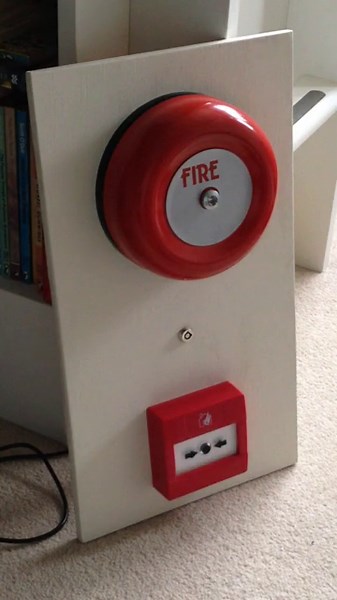 Fulleon Fire Bell and Sycall Call Point Demo Board