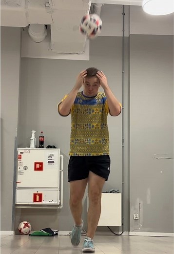 Mastering Football Freestyle: 3 HTLATW Combo Skills